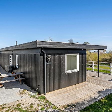 2 Bedroom Stunning Home In Stroby Екстер'єр фото